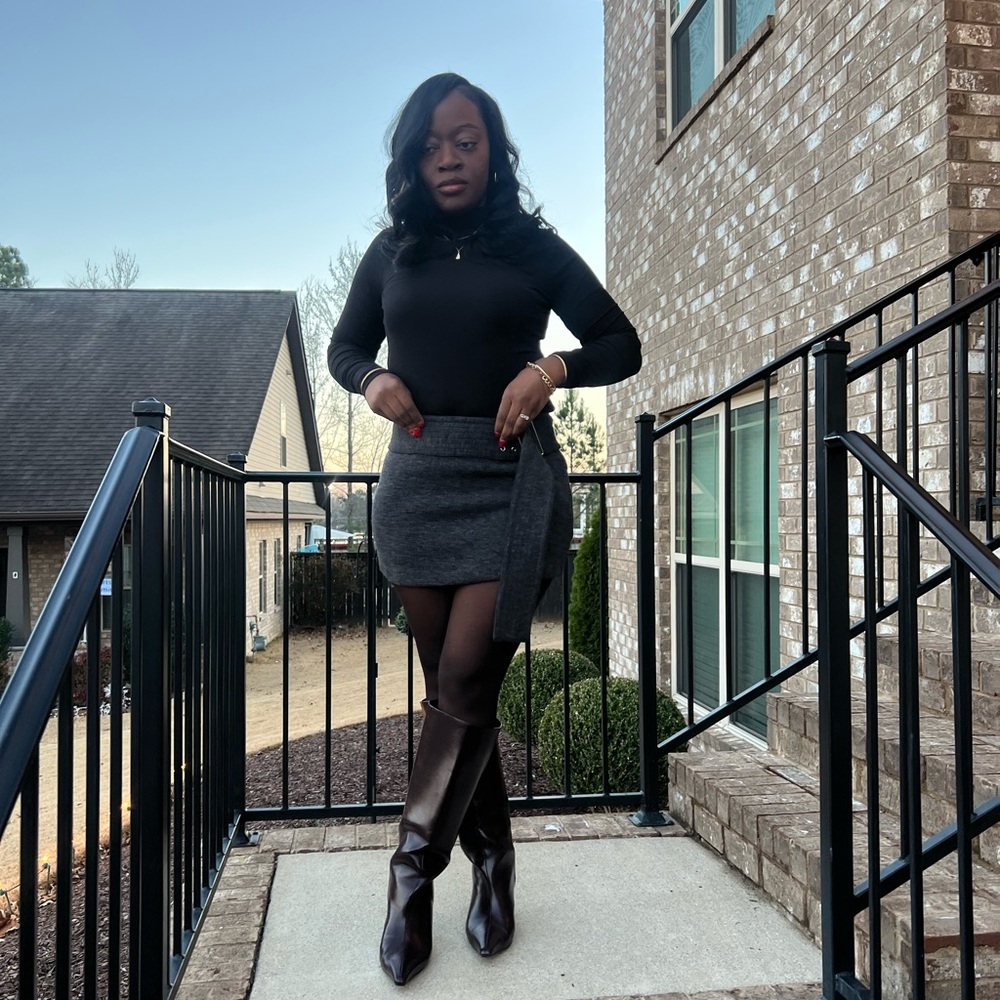 Meet your Posher, Tasheria
